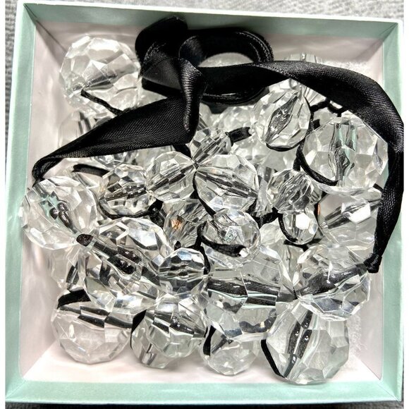 Faceted clear bead necklace, Silver & Black bangle bracelet and dangle earrings - Picture 6 of 11